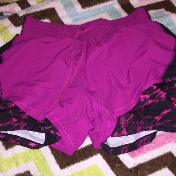 Shorts - Picture 1 of 4